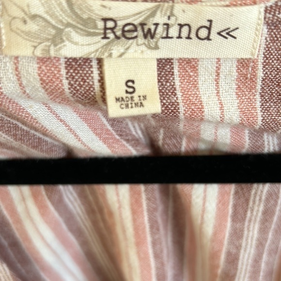 Rewind Short Sleeve Knotted Top | SIZE S - Picture 3 of 6